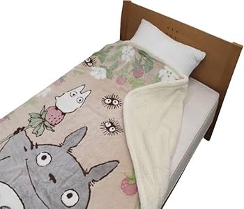 Amazon｜トトロ 毛布 となりのトトロ 「いちご見つけた」シングル毛布